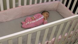 Safety experts want crib bumpers banned