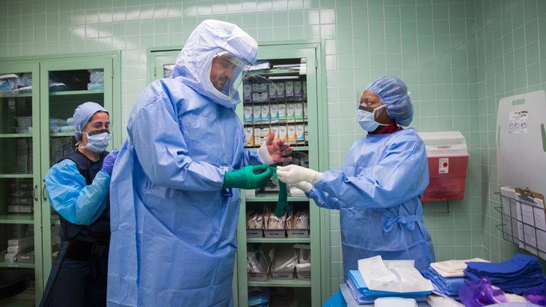 In 2010, Ivankovich co-founded the nonprofit OnePatient Global Health Initiative. Today, the group runs three clinics in Chicago, and Ivankovich performs more than 600 surgeries a year.