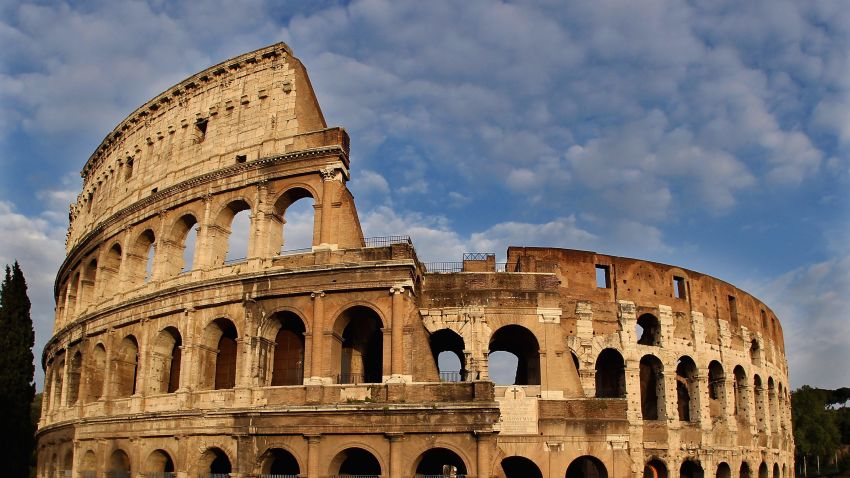ROME, ROME - APRIL 25:  The Colosseum is seen on April 25, 2010 in Rome, Italy.  (Photo by Julian Finney/Getty Images)