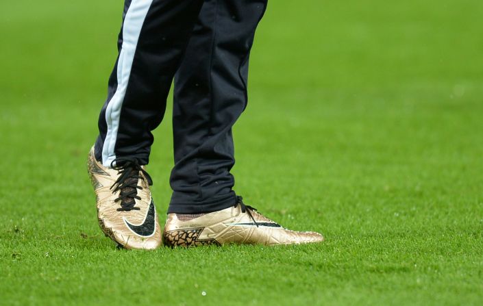 Ever the sharp marksman, Vardy wore golden boots for the occasion.