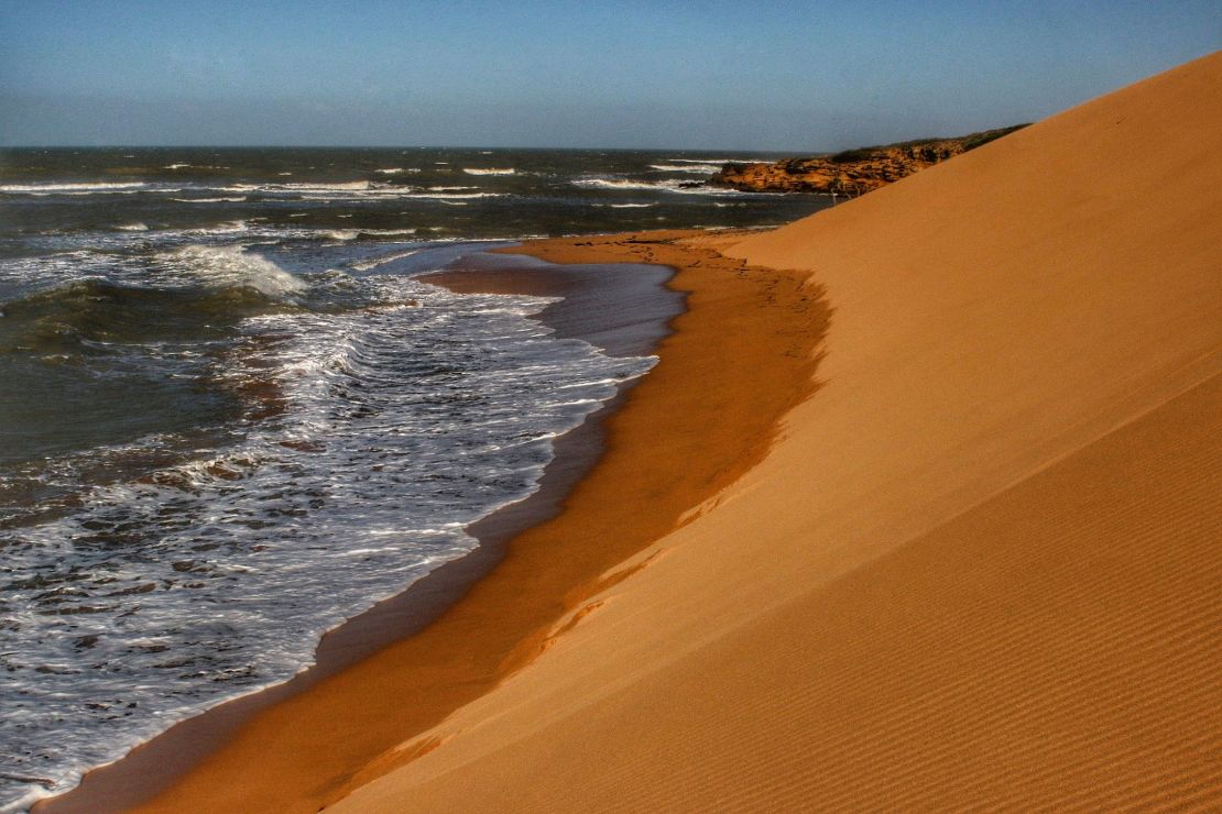 In La Guajira, desert dunes tumble straight down into the Caribbean.
