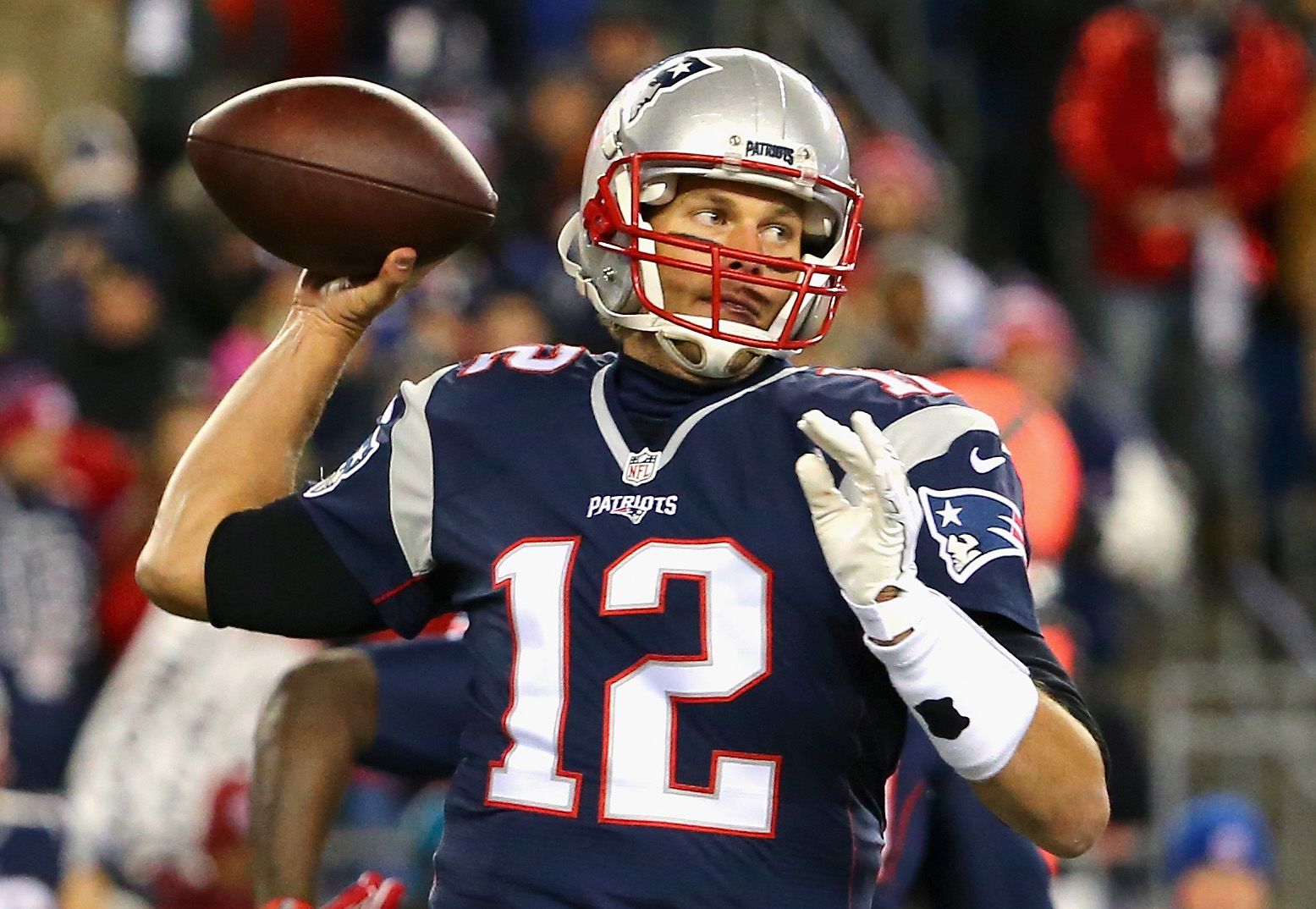 Bills vs. Patriots: Pressure Still Best Way To Slow Tom Brady