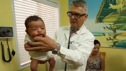 doctor trick quiet crying baby Robert Hamilton orig vstan_00002112.jpg