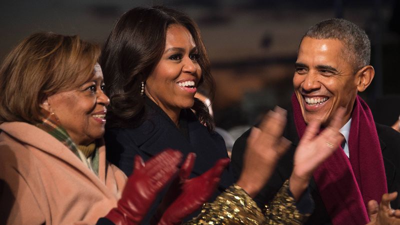 FLOTUS welcomes the White House Christmas tree | CNN Politics