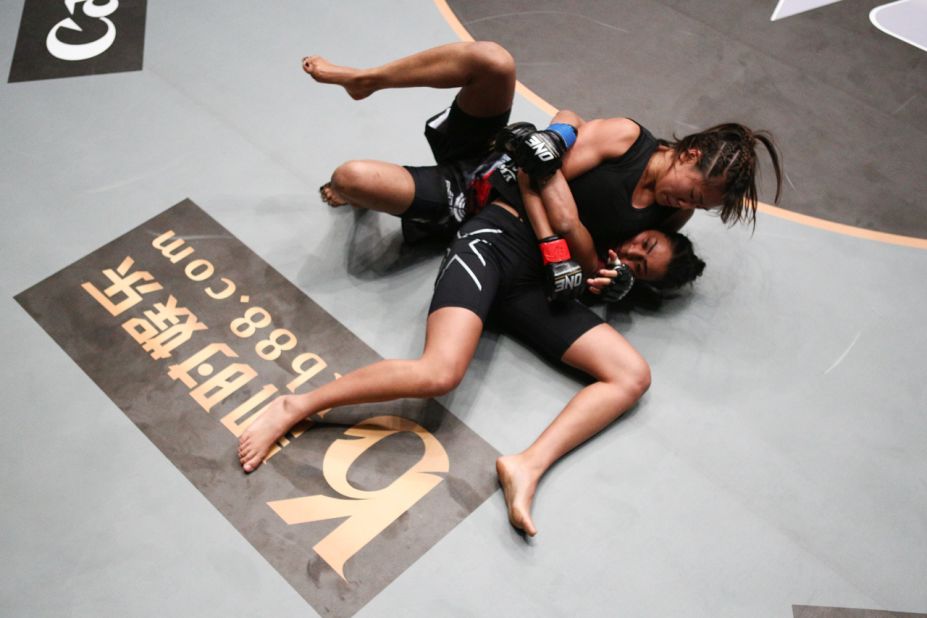 The teenager, who won her other two bouts with a rear-naked choke and an armbar, is expected to do big things in the world of MMA. 