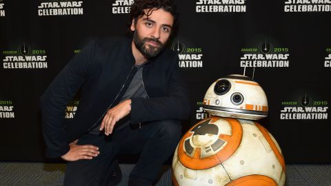 Star Wars actor Oscar Isaac poses alongside BB-8.