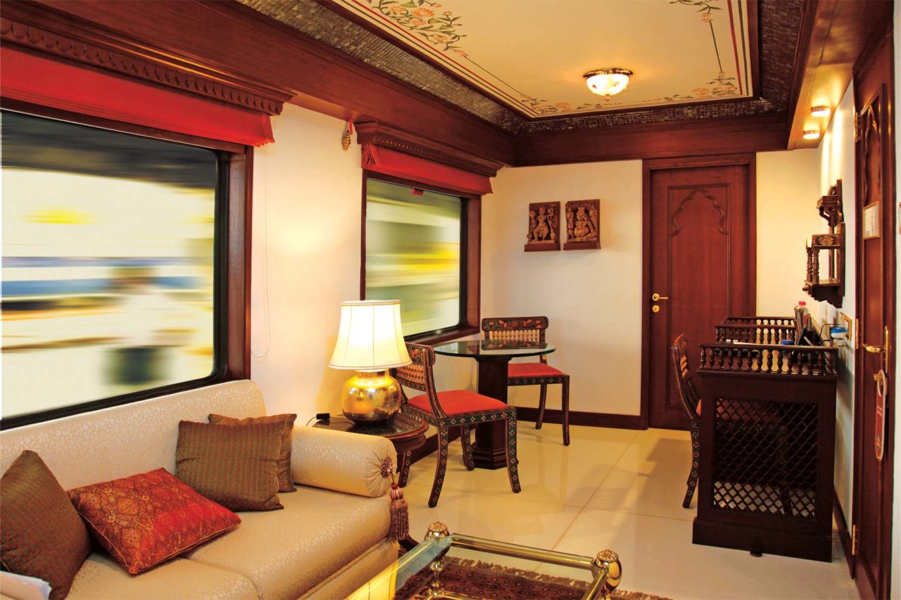 The decor of the Maharajas' Express was inspired by the golden days of the Raj, when Maharajas traveled with opulence and pomp in ostentatious carriages.