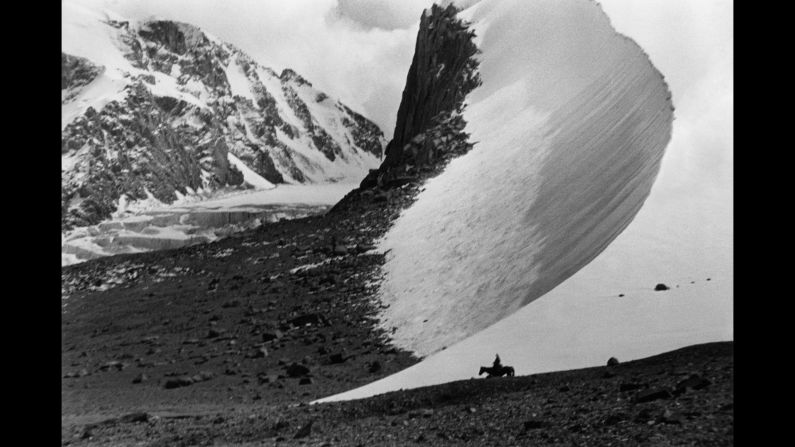 Swiss photographer Ella Maillart (1903-1997) took this shot during her travels near the Chinese border.