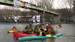 paris canoe protest cop21 sutter_00020725.jpg