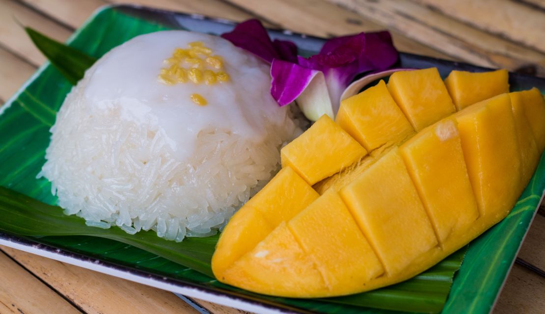 40 thai food 39-mango-sticky-rice-1