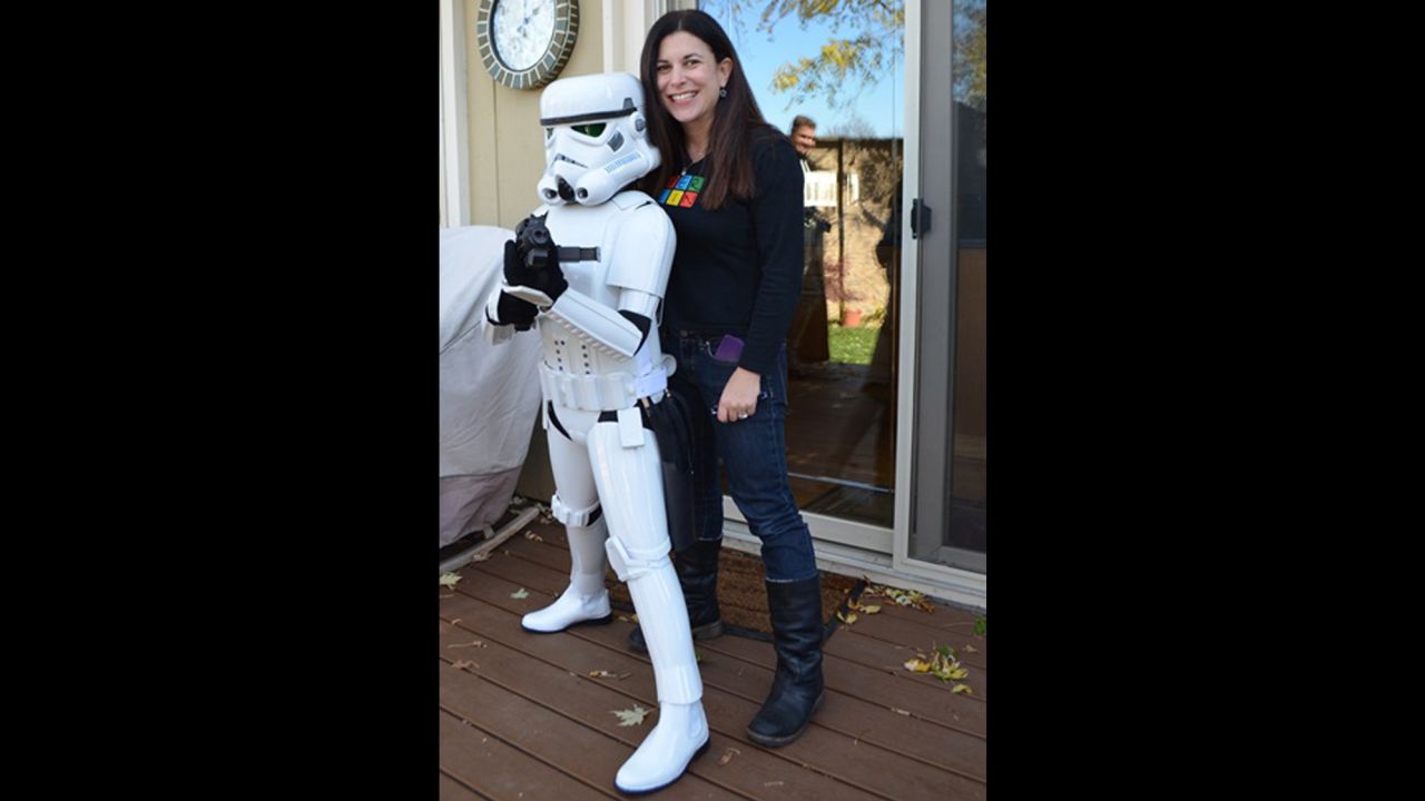 Katie Goldman in her Stormtrooper armor with her mom, Carrie.