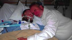 father standoff in hospital over son texas _00003005.jpg