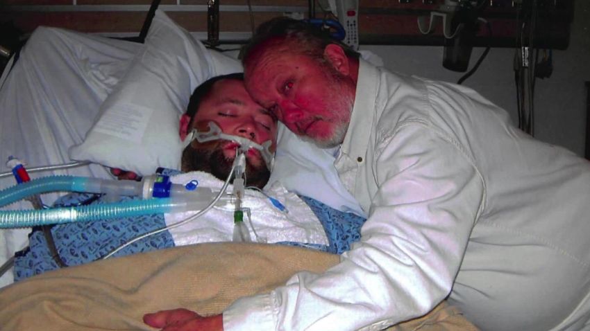 father standoff in hospital over son texas _00003005.jpg