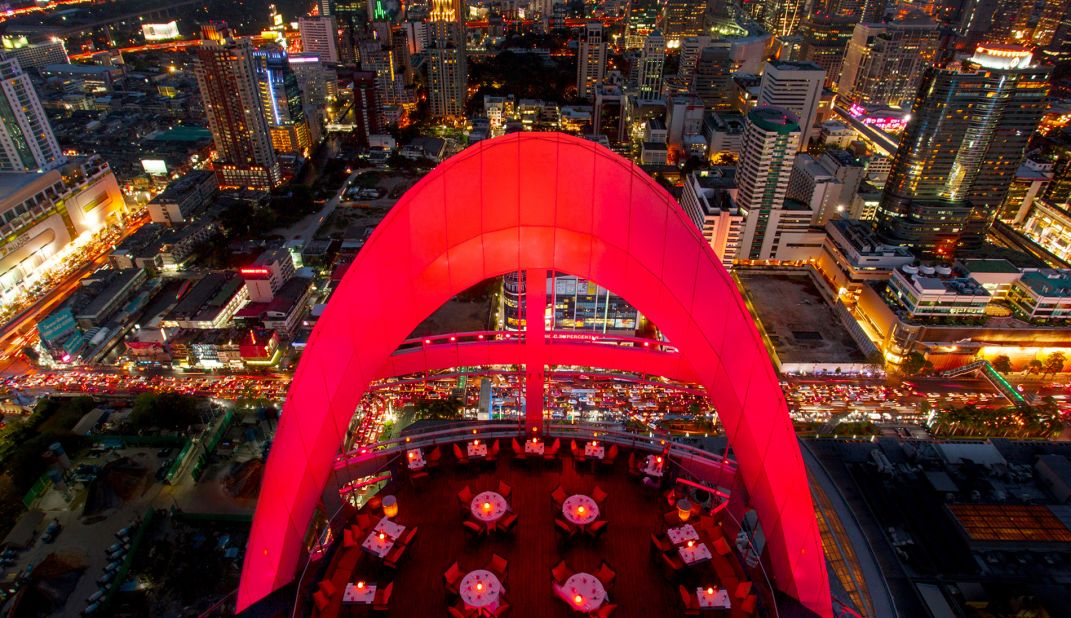 Cyclical, subjective debate on the city's best rooftop bar aside, the swanky 55th-floor terrace at Red Sky Bar is a reliable crowd-pleaser.