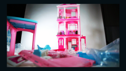 The nightmare of Barbie's Dreamhouse