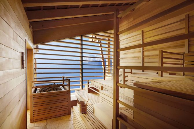 There's no escaping those views --- not even from the sauna, which is filled with the scent of mountain hay. 