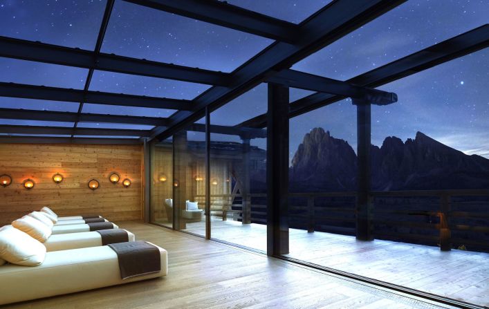A glass-roofed relaxation area allows guests to sit back and relax under the stars. 