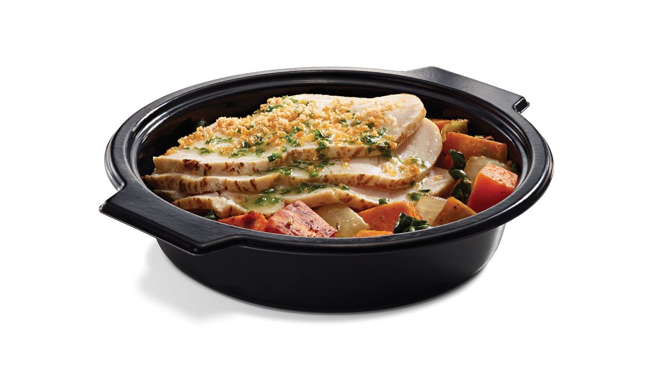 Alaska Airlines, which ranked fifth, is one of the few airlines that changed the calorie content of its meals and snacks for the worse. The number of calories in an average meal jumped from 456 to 606. For dinner, Tom Douglas' Roast Turkey With Veggie Hash has 532 calories.