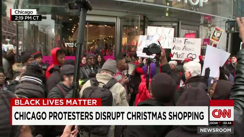 Protesters Block Chicago Store Fronts | CNN