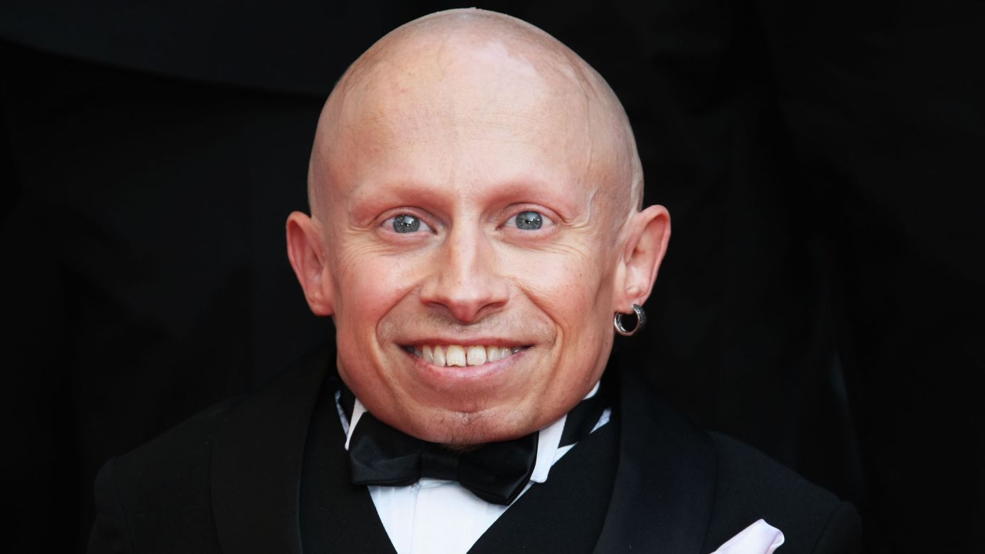 <a href="https://www.cnn.com/2018/04/21/entertainment/verne-troyer-obit/index.html" target="_blank">Verne Troyer</a>, an actor who played Mini-Me in two of the Austin Powers comedy films, died at the age of 49, according to statements posted to his social media accounts on April 21. "Verne was an extremely caring individual. He wanted to make everyone smile, be happy, and laugh," a statement posted to his social media said. No cause of death was immediately released.
