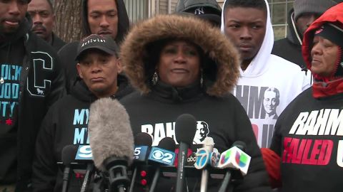 bettie jones chicago shooting victim friends plea sot_00001620.jpg