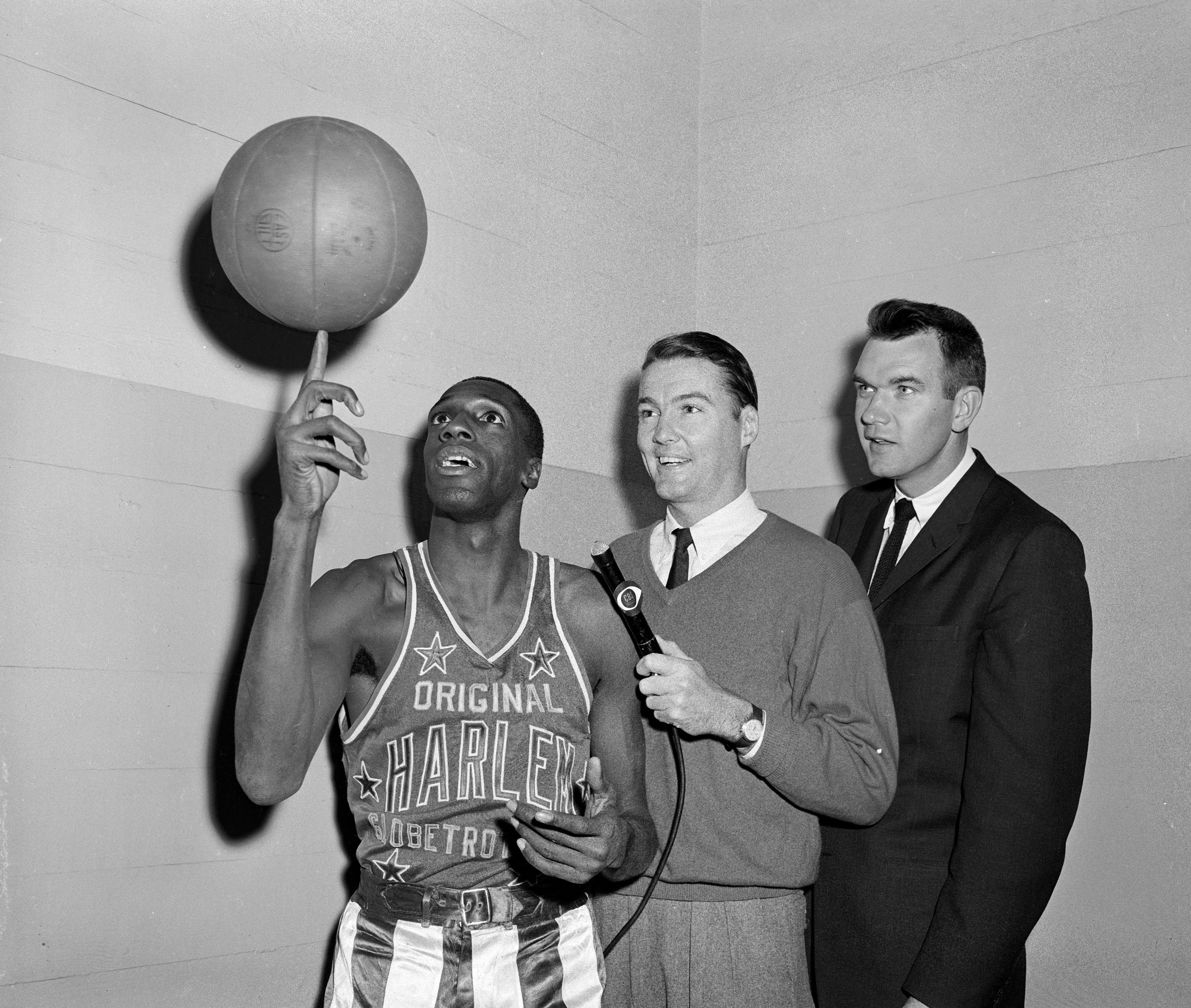 When Bob Gibson joined the Globetrotters 