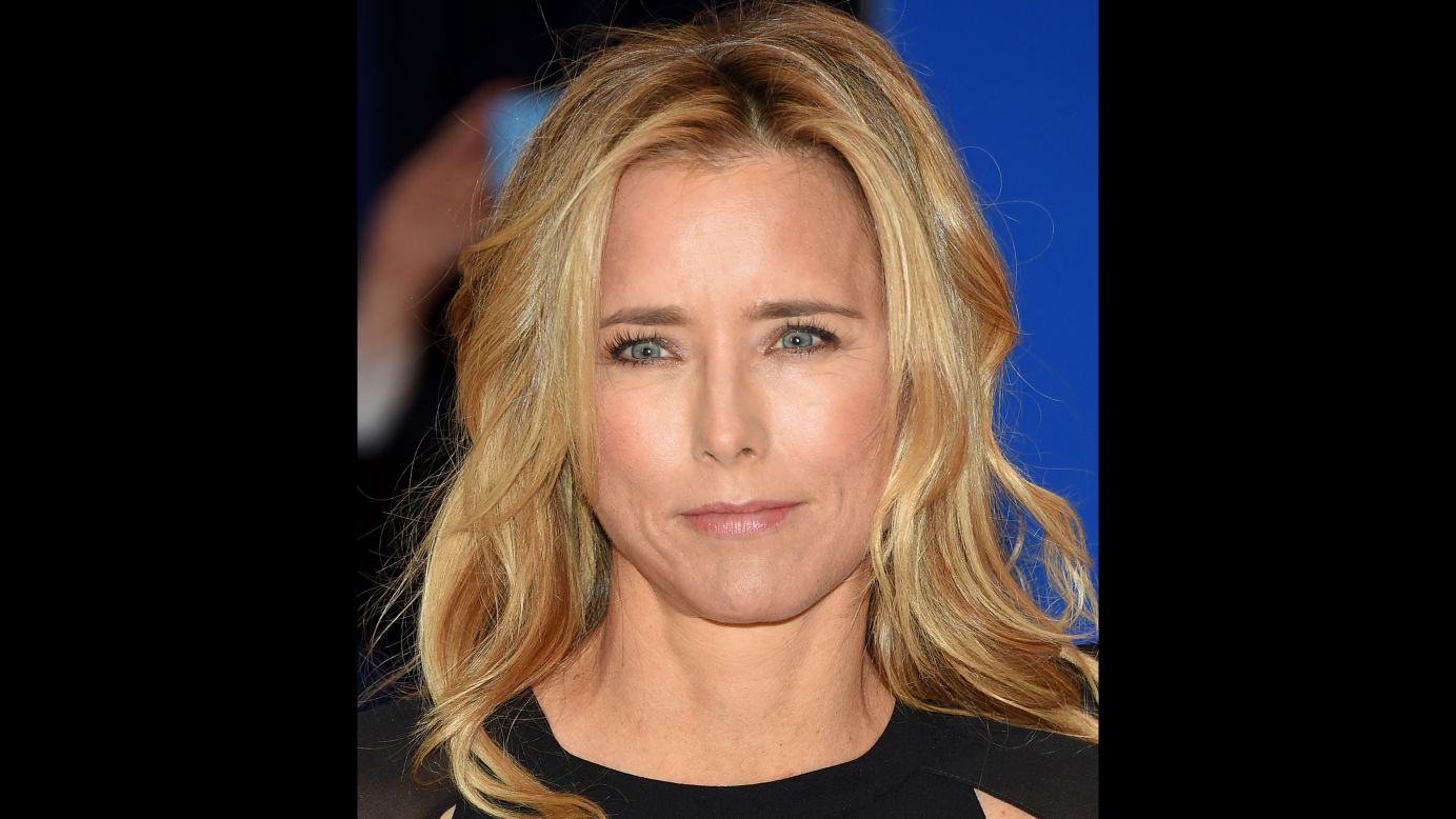 Tea Leoni is still as stunning as ever. She turned 50 on February 25. 