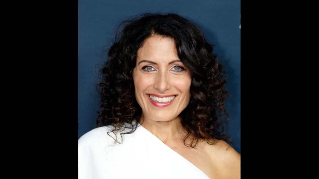 "House" co-star Lisa Edelstein mared 50 years on May 21.