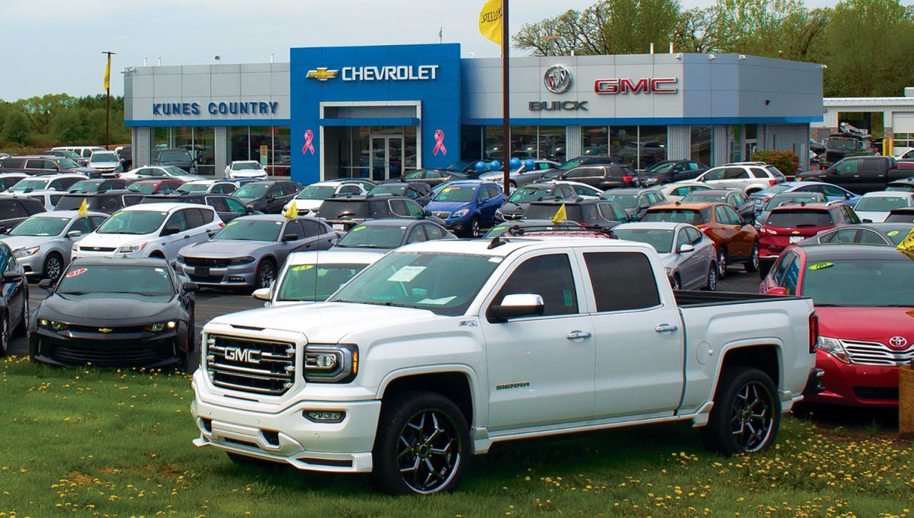 The exterior of Kunes Chevrolet GMC dealership in Elkhorn, Wisconsin.  