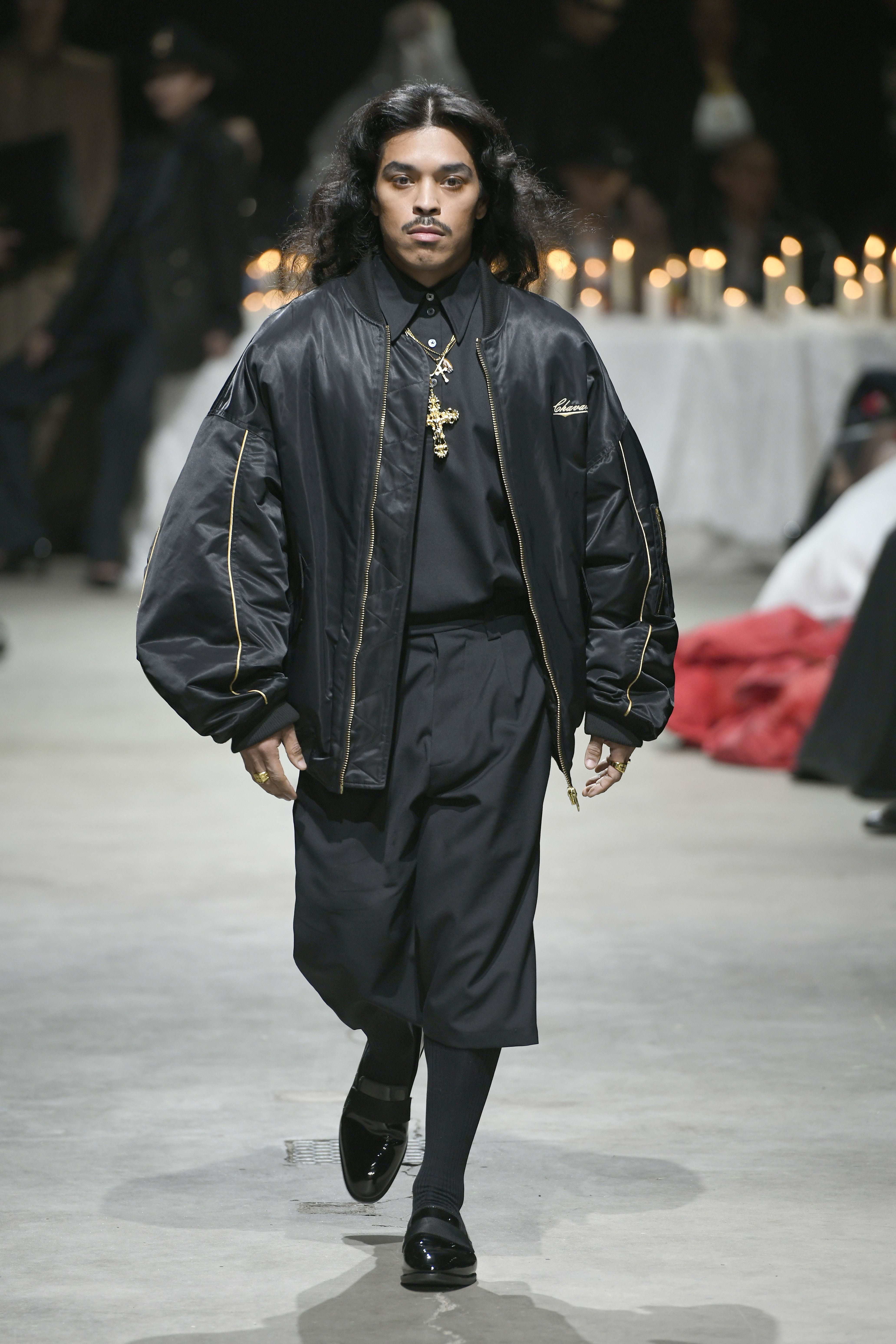Baggy bomber jackets and 1980s-inspired leather jackets were among the outerwear offerings.