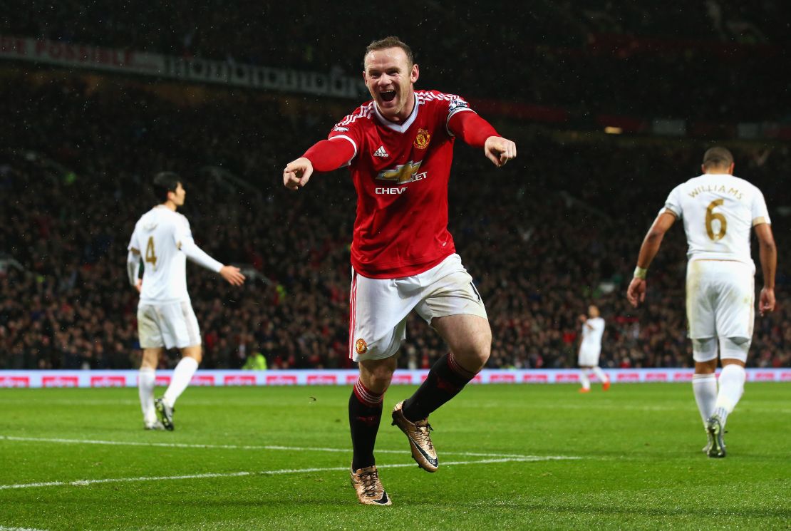 Wayne Rooney celebrates scoring Manchester United's winning goal Against Swansea.