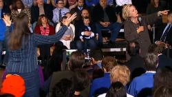 Hillary Clinton heckler Juanita Broaderick New Hampshire_00011722.jpg