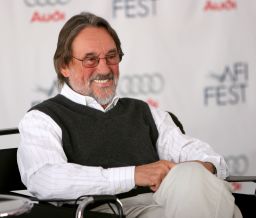 Vilmos Zsigmond was nominated for four Oscars, winning one.