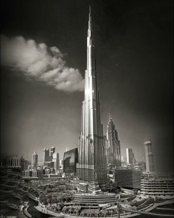 Ayesha Islam (<a  target="_blank" target="_blank">@ayeshazi</a>) shared this image of the world's tallest building, the Burj Khalifa in Dubai, which she believes emphasizes the emirate's rapid transition from desert outpost to global hub. 