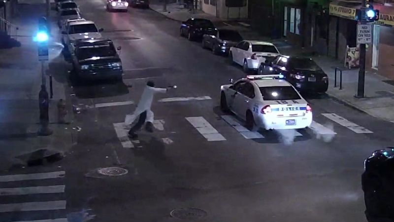 Philadelphia Police Looking Into Report That Man Who Shot Officer Had Radical Ties Cnn