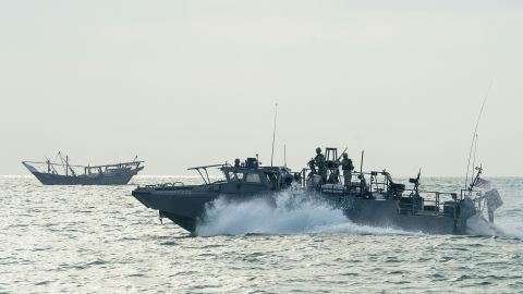 command boats navy