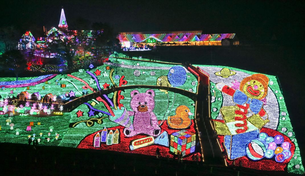 Intricate, field-sized portraits constructed out of lights are a main highlight in the park.