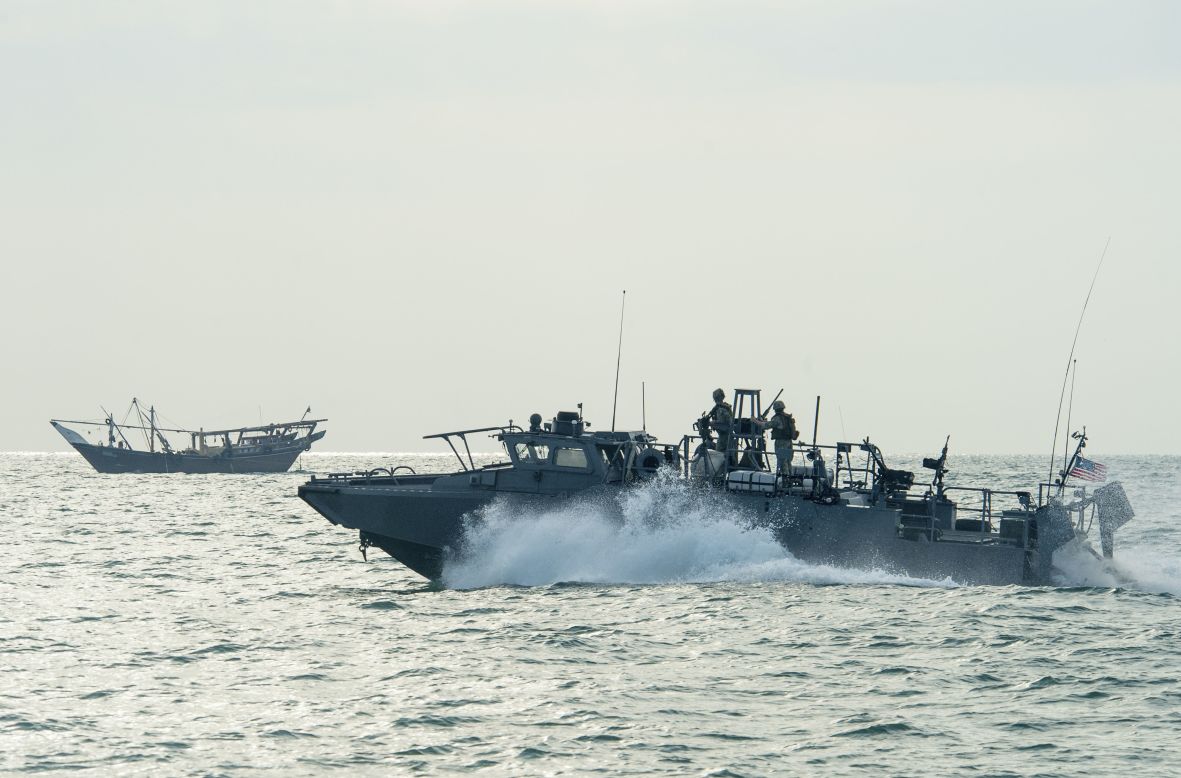The same boat travels in the Persian Gulf on November 2.