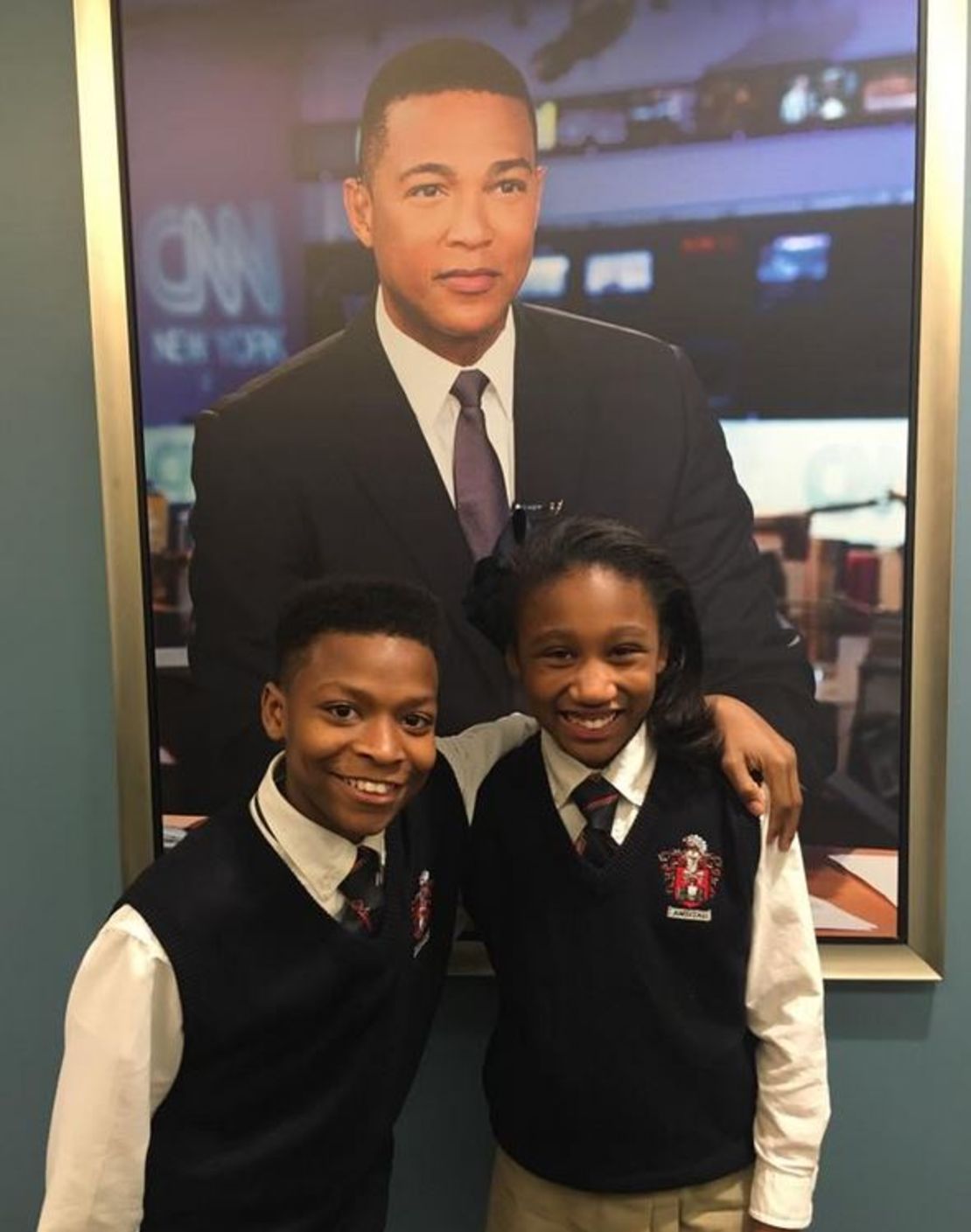 The two finalists in the "Amazing Shake" visit CNN in New York. 