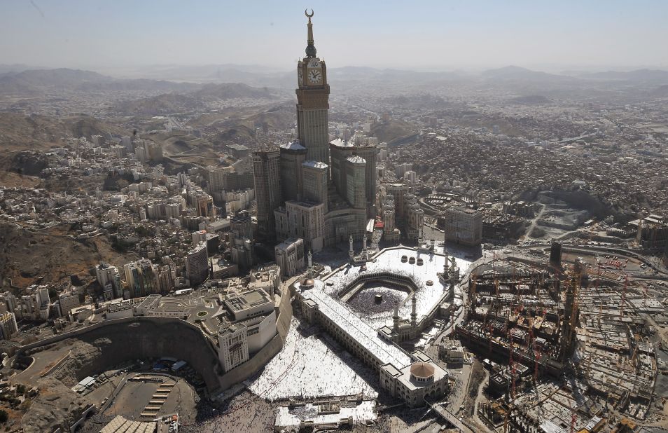 Situated close to the Grand Mosque of the holy city of Mecca, the tower complex is one part of the <a href="http://travel.cnn.com/modern-architectural-wonders-middle-east-750096/">$15 billion King Abdulaziz Endowment Project</a>, seeking to modernize Mecca and accommodate the ever-growing number of pilgrims.<br /><br /><strong>Height: </strong>601m (1972ft)<br /><strong>Floors: </strong>120<br /><strong>Architect: </strong>Dar Al-Handasah Architects<br />