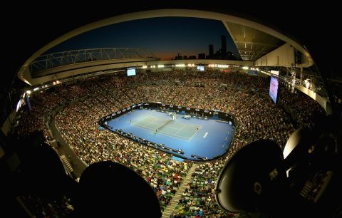 The stadium was packed full for the occasion, with Hewitt supporters keen to witness the final foray of a true legend of the game. 
