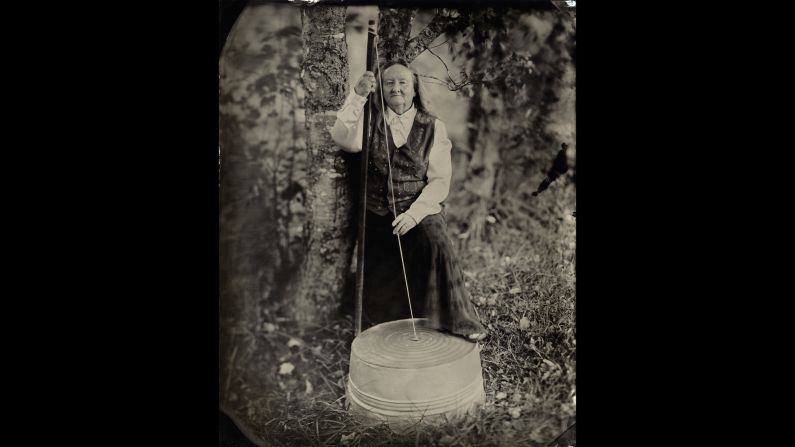 Janice Birchfield and her washtub bass.