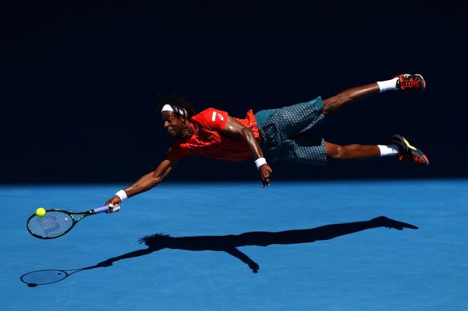 Gael Monfils was at his spectacular best during his four-set victory over Russian Andrey Kuznetsov. The Frenchman injured his hand diving for a shot and told reporters: "I'm lucky to not have a fracture."