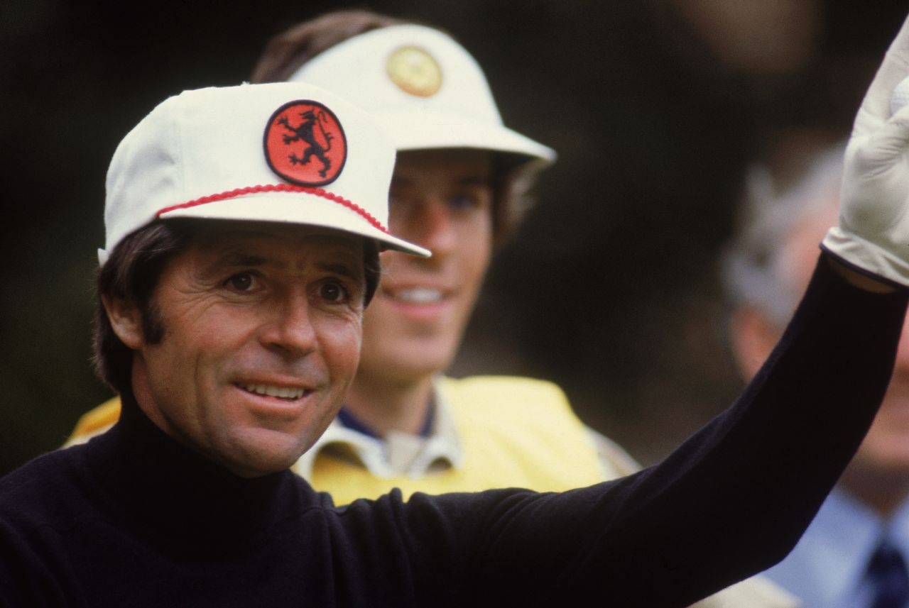 Before Rickie Fowler was even a glint in his parents' eyes, Gary Player was sporting the oversized baseball cap look.
