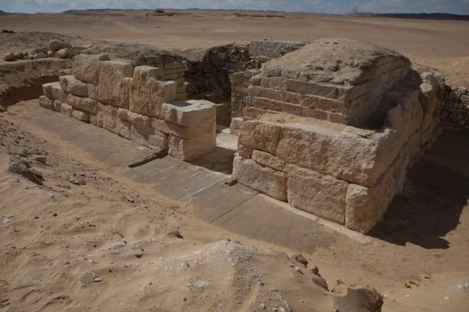 The recent discovery of Khentkaus III's tomb in Abusair, Egypt, fills in a "black patch" in the history of the Old Kingdom, according to dig leader Professor Miroslav Barta. Located a few 100 feet from the unfinished tomb of her husband, Pharaoh Neferefre (also known as Reneferef), her tomb is one of several significant historical finds in the country in recent months.