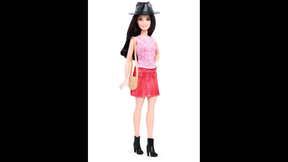Barbie Fashionista Dolls Have Three New Body Types - Dolls Come in  Original, Tall, Petite, Curvy