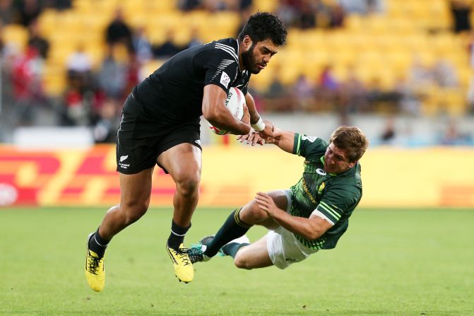 Akira Ioane, <a href="index.php?page=&url=http%3A%2F%2Fwww.cnn.com%2F2014%2F03%2F26%2Fsport%2Fakira-ioane-new-zealand-rugby-sevens%2F" target="_blank">once heralded as "the next Jonah Lomu,"</a> kept New Zealand in the game with a touchdown of his own and superb try-saving tackle.  
