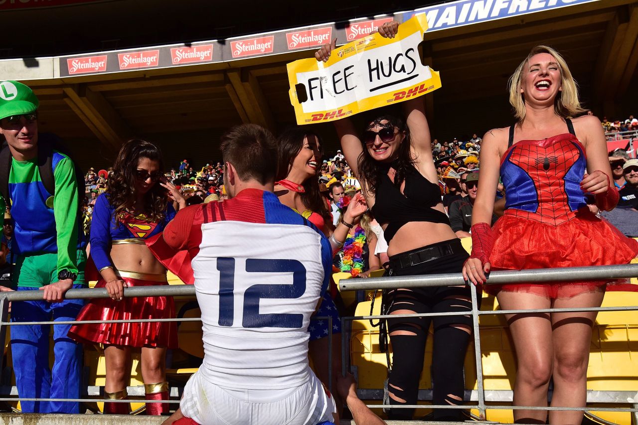 Some fans were in a generous mood on Sunday...