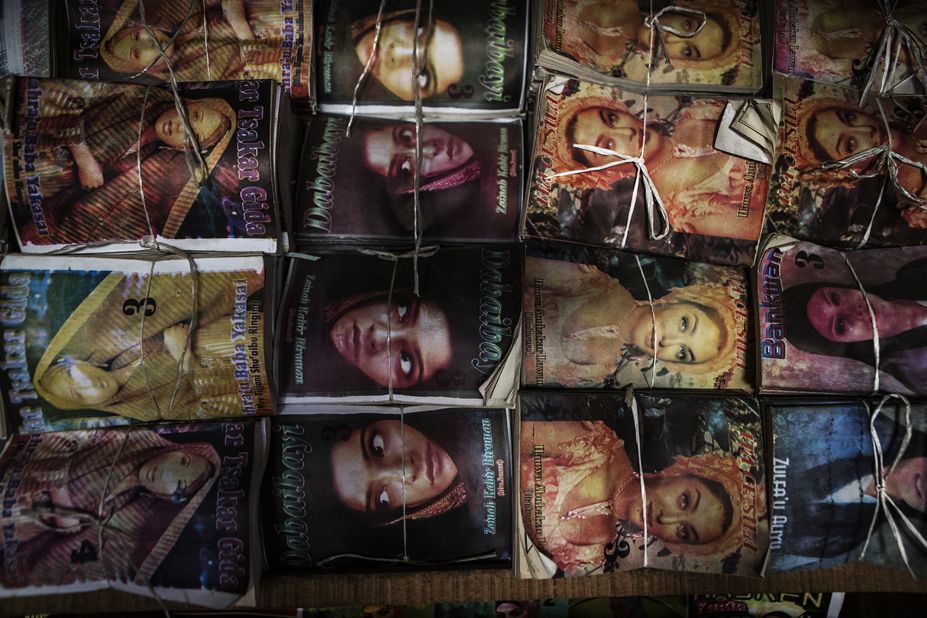 Books are written, printed and manufactured in Kano. Covers often include iconography not dissimilar from that of the Indian subcontinent, the result of a long-held, region-wide passion for Bollywood and Indian television soaps.