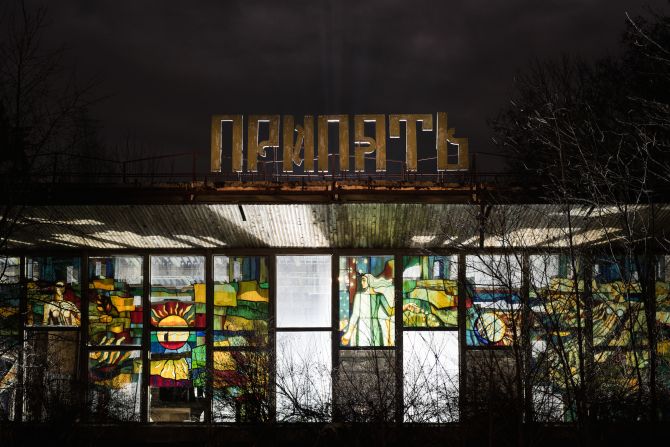"This is a former cafe in Pripyat. I wanted to highlight the beautiful glass work and create something unique with a long exposure and light painting," explained De Rueda."We constructed one main source of light inside the building, a second light behind the Pripyat sign to create a sense of depth and a third one illuminating the cafe's original sign."
